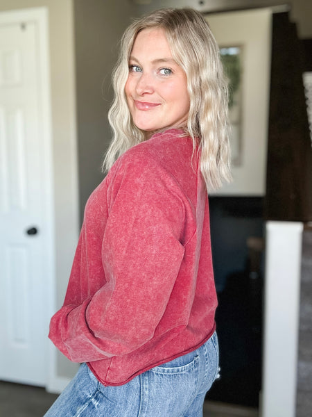 Heartland Mineral Wash Crop Pullover