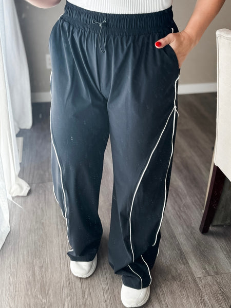 Farren Curved Classic Track Pants - Black