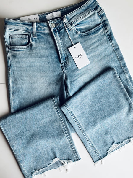 Melodie High Rise Straight Jean
