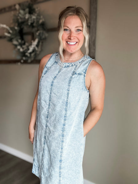 Karlee Sleeveless Chambray Dress