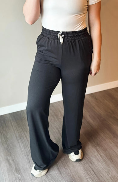 Verity Yoga Pant - Black - SIZE MEDIUM