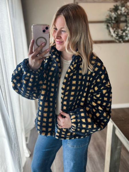 Vallie Fuzzy Sherpa Jacket - Navy