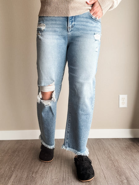 Mavis Cropped Barrel Jean