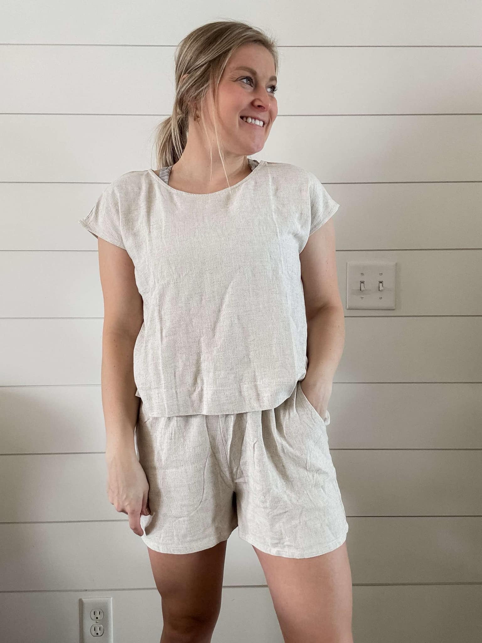 Evlan Linen Set - SIZE SMALL