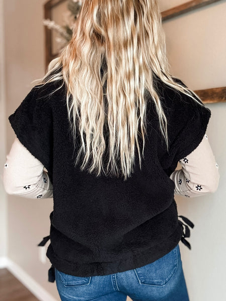 Annelise Sherpa Vest - 2 Color Options