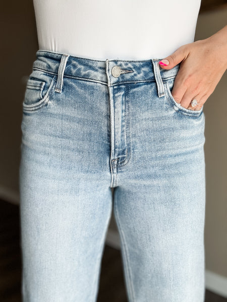 Melodie High Rise Straight Jean