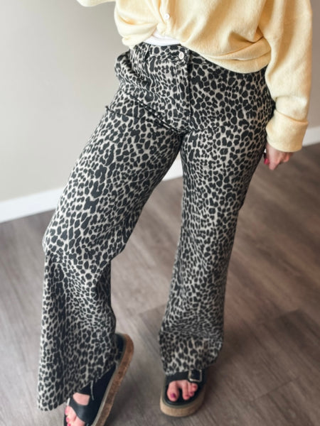 Untamed Wide Leg Leopard Pant