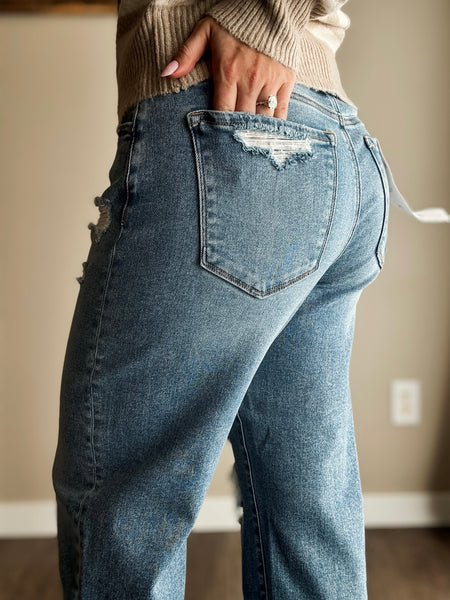 Mavis Cropped Barrel Jean