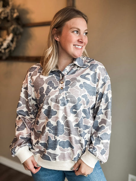 PREORDER Bram Camo Pullover
