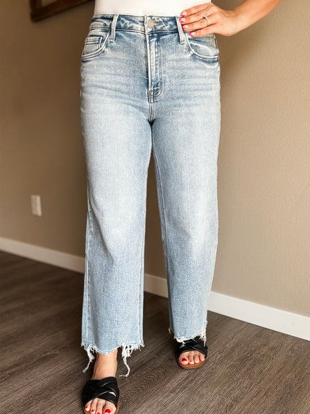 Melodie High Rise Straight Jean