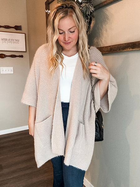 Yasmine Cozy Poncho - Beige