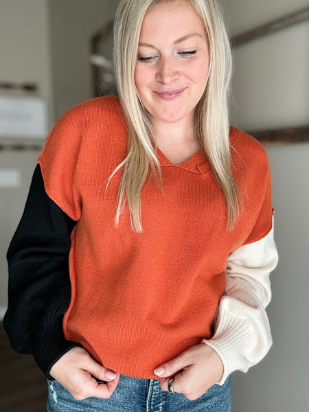 Cider Colorblock Sweater - SIZE MEDIUM