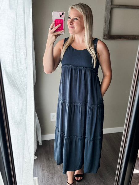 Toia Tiered Side Button Dress
