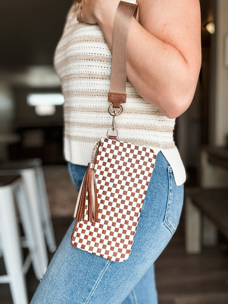 Moxie Checker Woven Wristlet - Chestnut