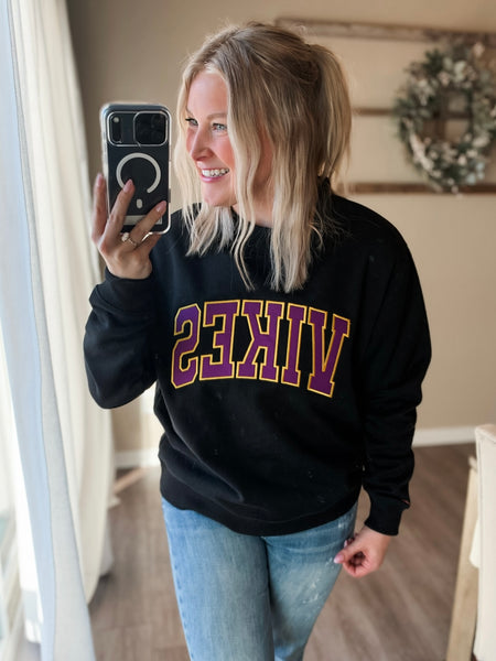 PREORDER Minnesota Retro Embroidered Mockneck