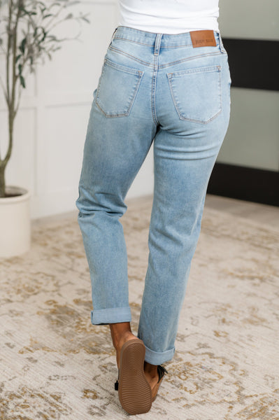 Cheyenne V-Front Cool Denim Boyfriend Jeans RL - SIZE 9/29