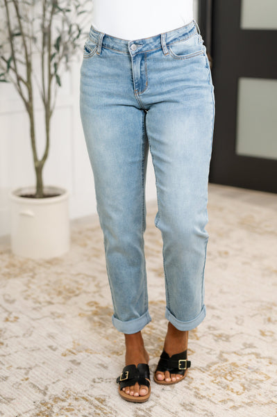 Cheyenne V-Front Cool Denim Boyfriend Jeans RL - SIZE 9/29