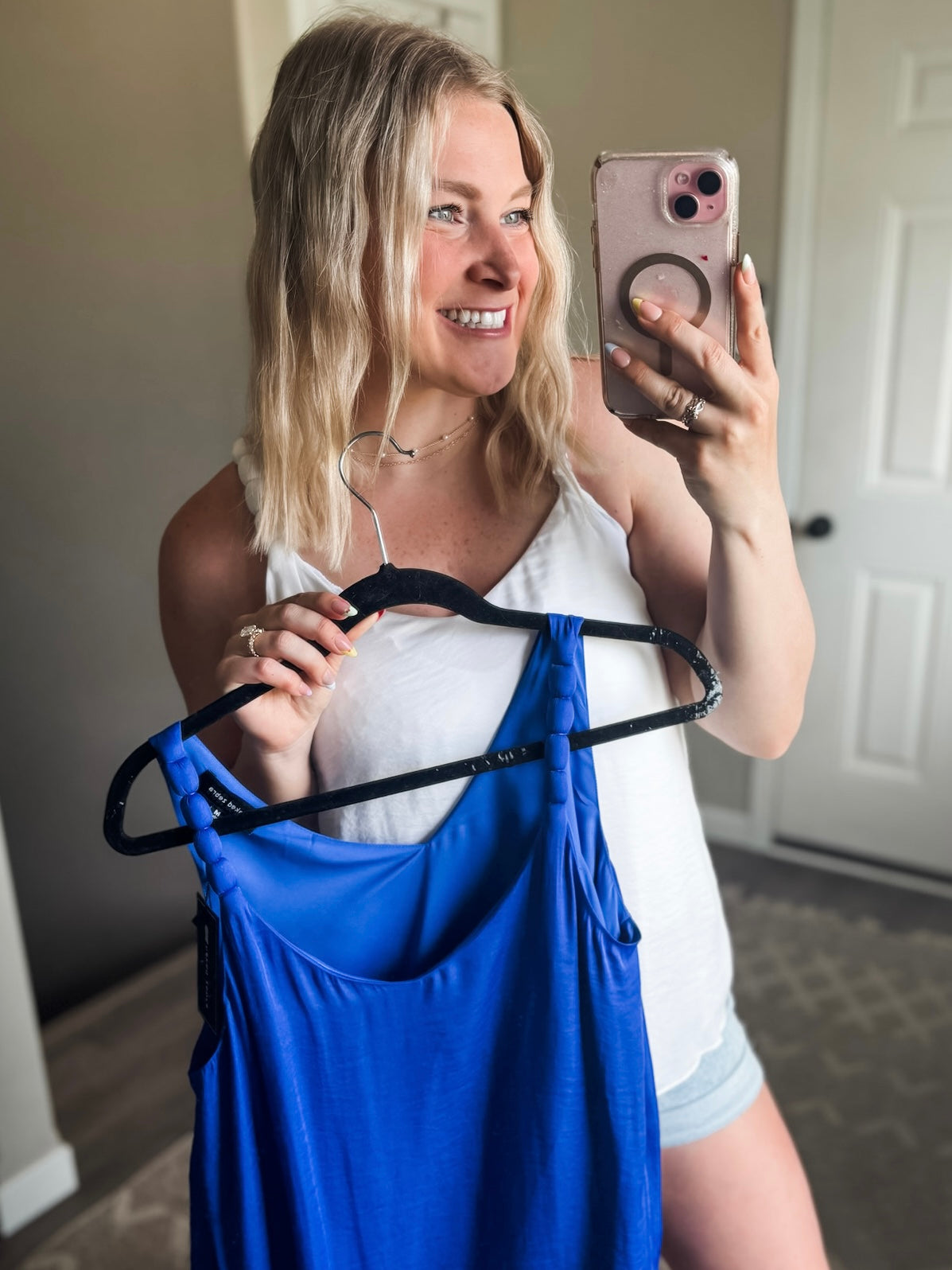 Ocean Avenue V Neck Tank Top - Capri Blue
