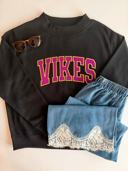 PREORDER Minnesota Retro Embroidered Mockneck