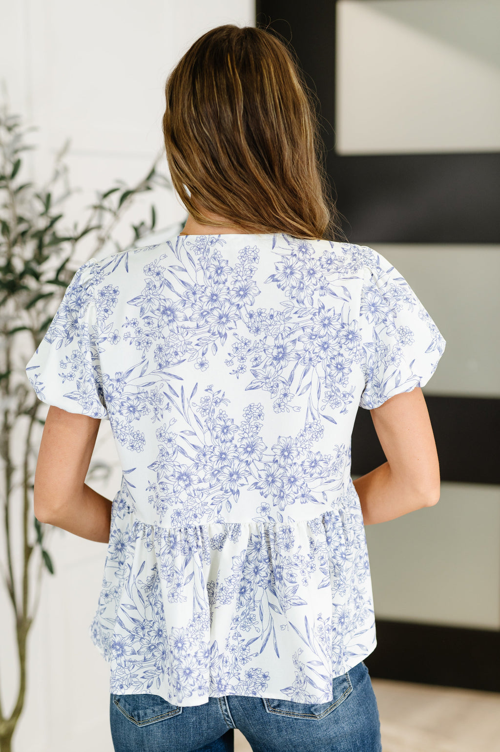 Dainty Lil' Thing Balloon Sleeve Blouse in Ivory/Blue - SIZE SMALL