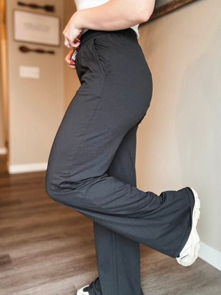 Verity Yoga Pant - Black - SIZE MEDIUM