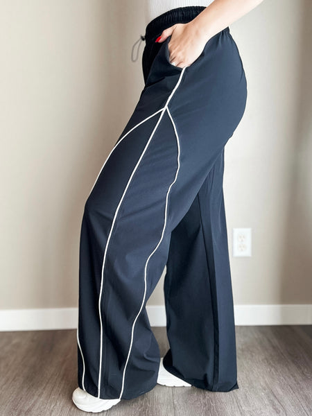 Farren Curved Classic Track Pants - Black