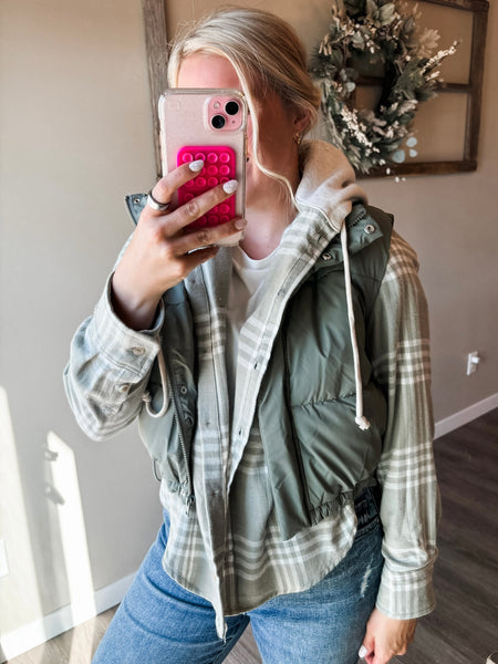 Brooklyn High Neck Cropped Puffer Vest - Olive