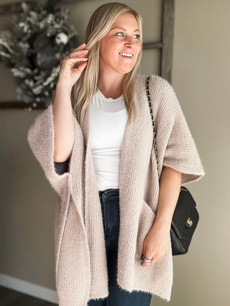 Yasmine Cozy Poncho - Beige