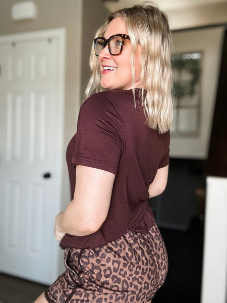Best Basic Tee - Chocolate