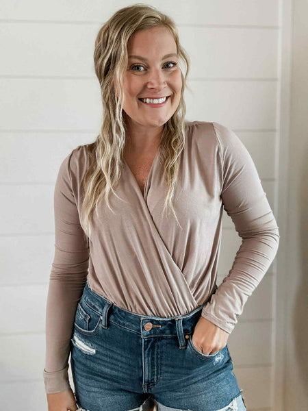 Nyra Surplice Bodysuit - Mocha