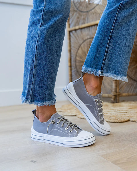 Darian Glitz Sneaker - Grey