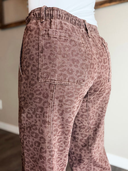Wildly Obsessed Leopard Pant