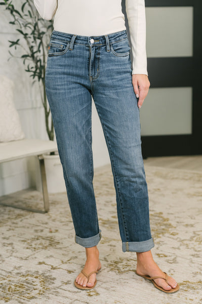 Zoey Mid Rise Billie Boyfriend Jean in Everyday Indigo