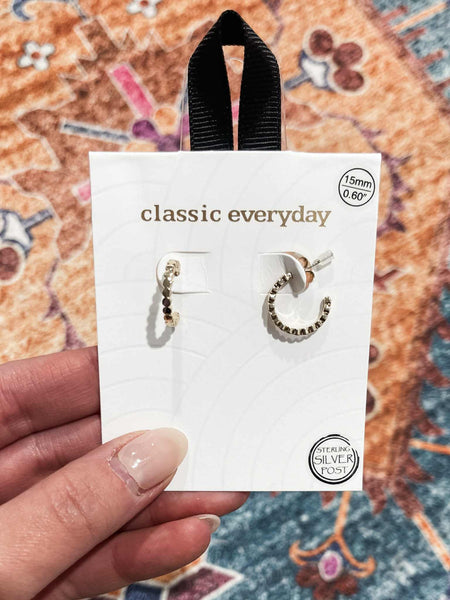 Genevieve Hoop Earrings - Gold