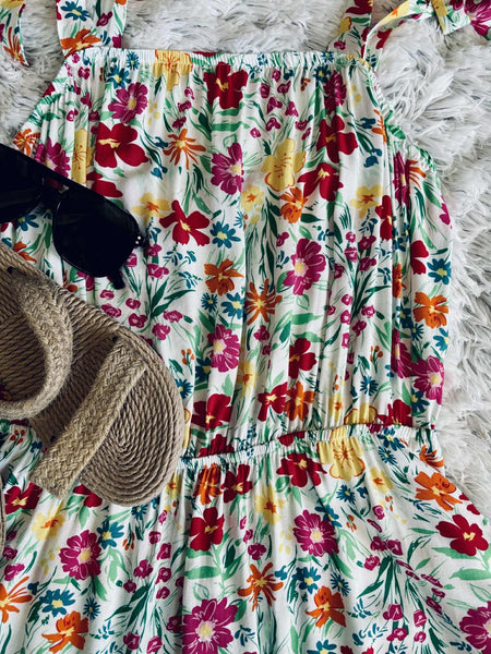 Carmellia Floral Dress - SIZE MEDIUM