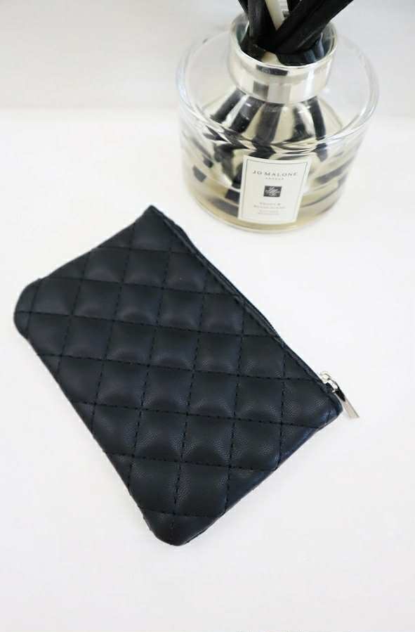 Lia Quilted Zipper Wallet