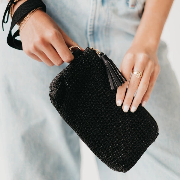 Rome Raffia Clutch Wristlet