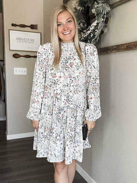 Carys Floral Dress - SIZE SMALL