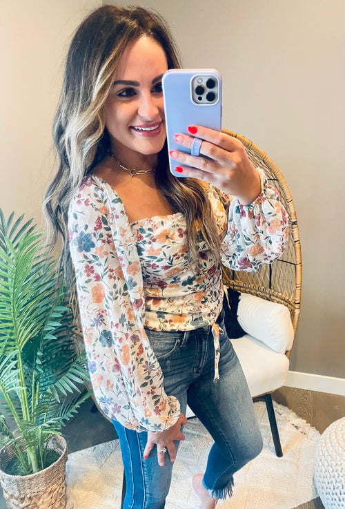 Amara Ruched Floral Blouse - SIZE LARGE