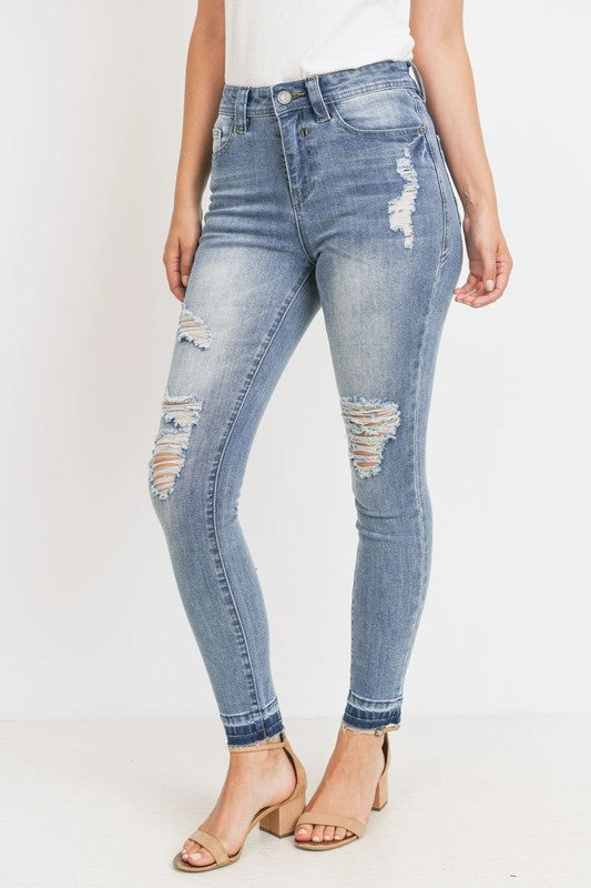 Cyrus Released Hem Skinny Jeans