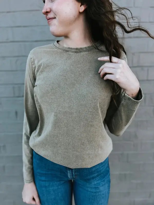 Vintage Like Vinyl Long Sleeve - SIZE XS