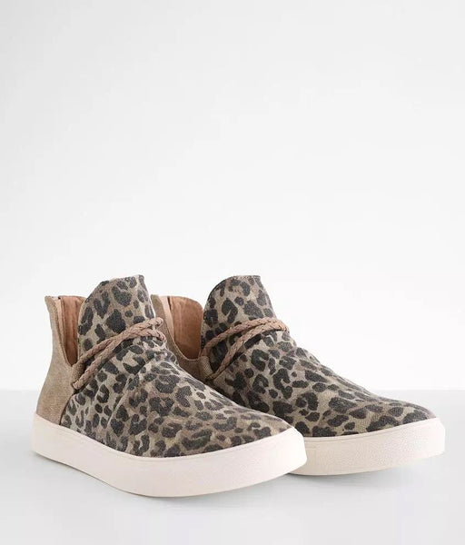 Aramae Leopard Canvas Shoes