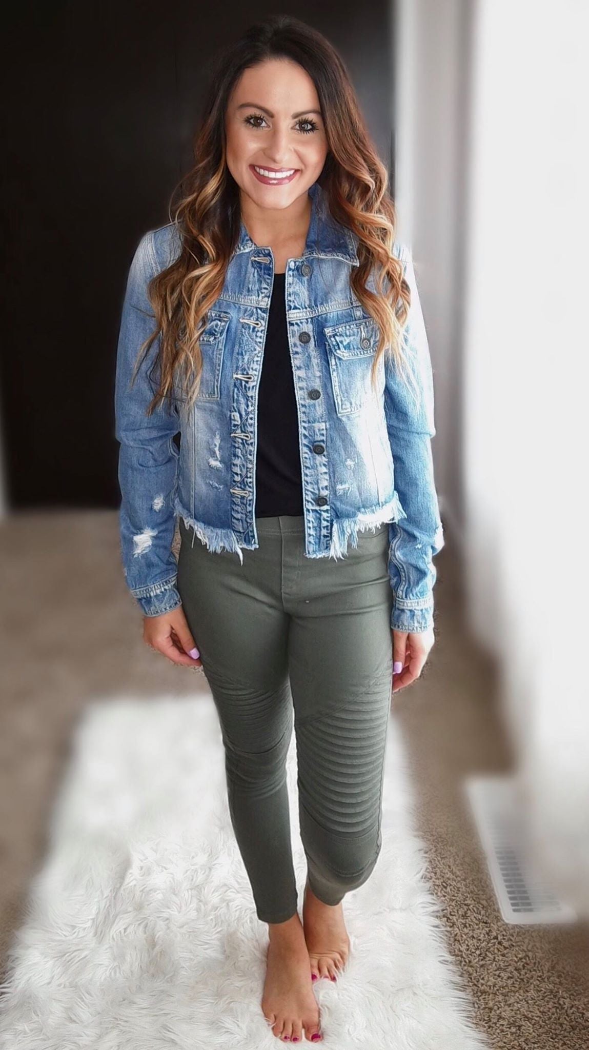 Hexley Distressed Cropped Denim Jacket - 2 Color Options