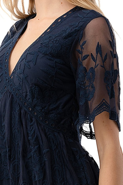 Luxe Lace Maxi Dress