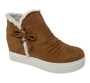 Milo Sherpa Lined Wedge - Camel