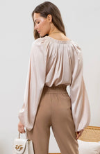 Skyla Bishop Sleeve Top - SIZE MEDIUM