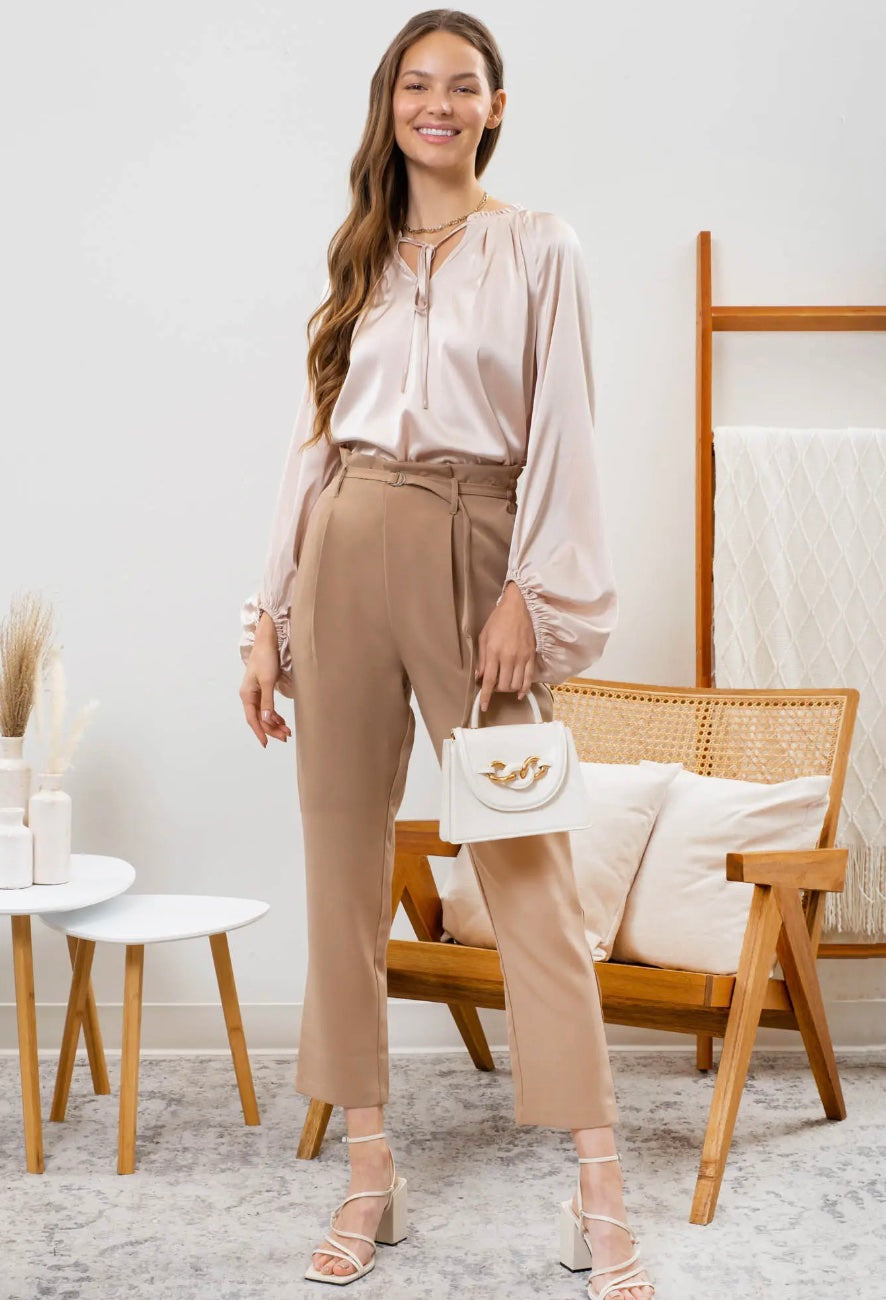Skyla Bishop Sleeve Top - SIZE MEDIUM