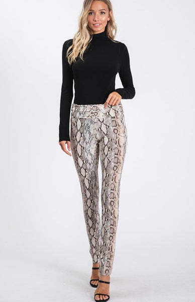 Stay Sassy Snake Print Leggings - SIZE SMALL