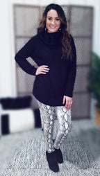 Stay Sassy Snake Print Leggings - SIZE SMALL